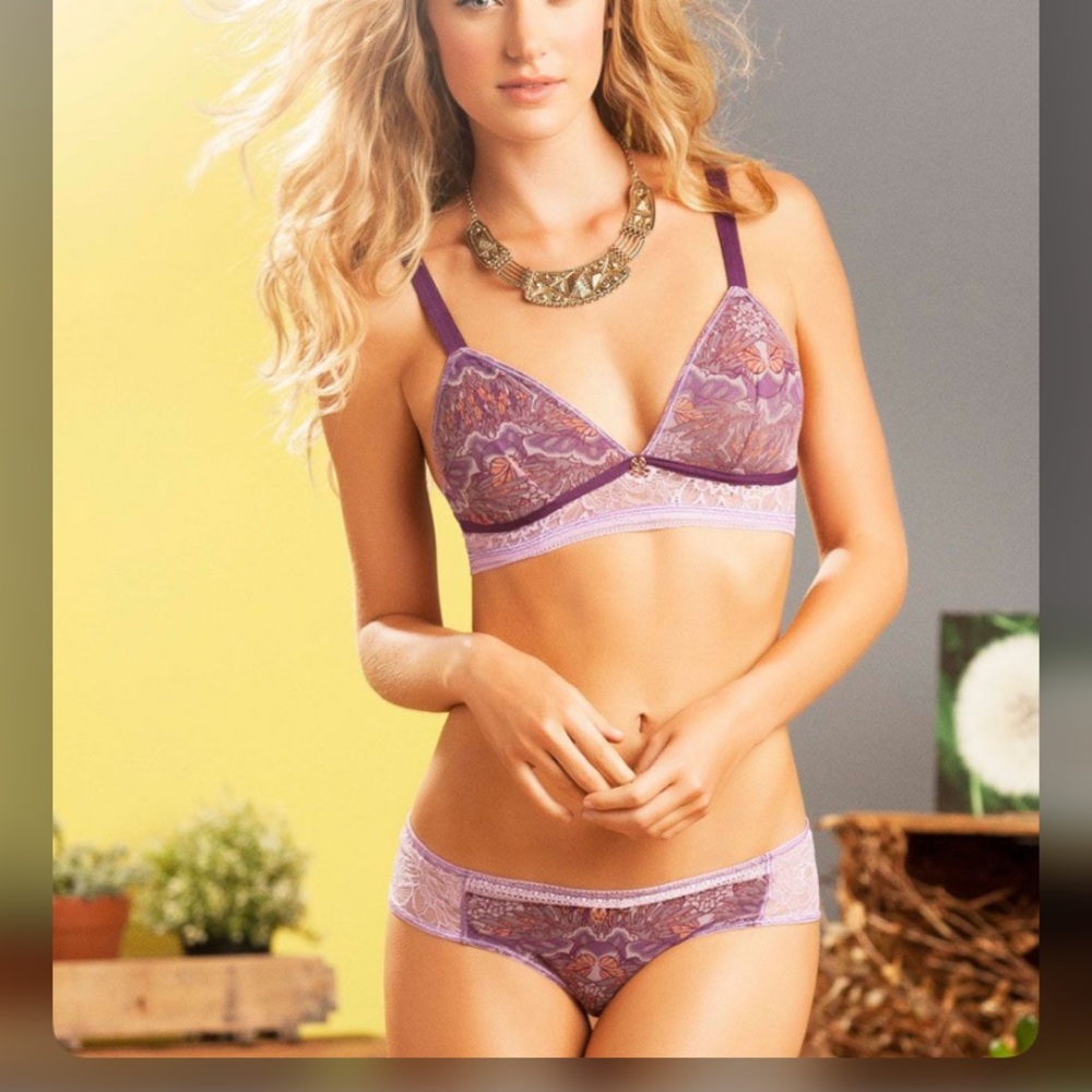 Maaji set bralette & thong purple fluttering wings